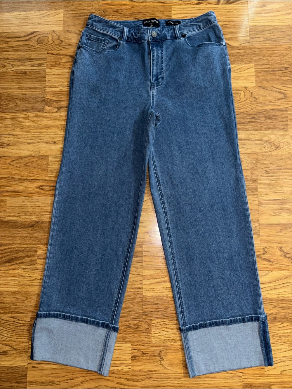 Susan Graver Cuffed Jeans Women’s Size 10 Medium Blue Denim Wash Stretchy